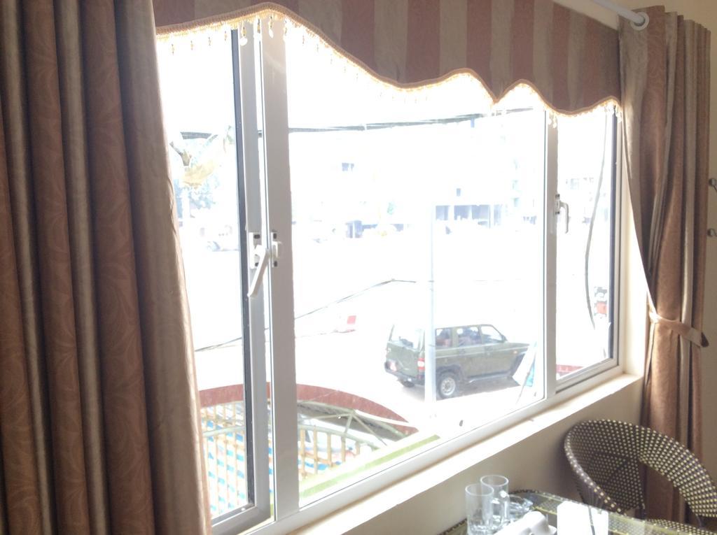 Anh Duong Hotel Thach Loi Room photo