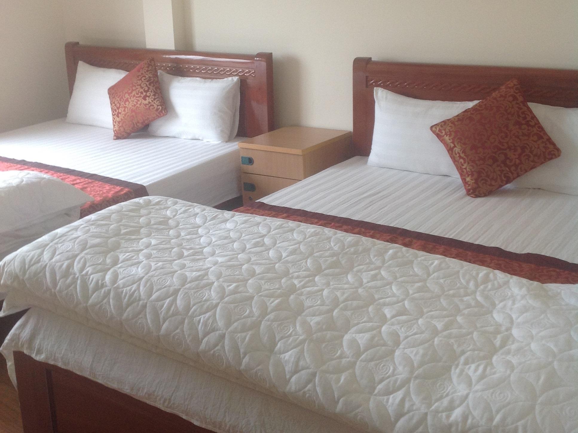 Anh Duong Hotel Thach Loi Exterior photo